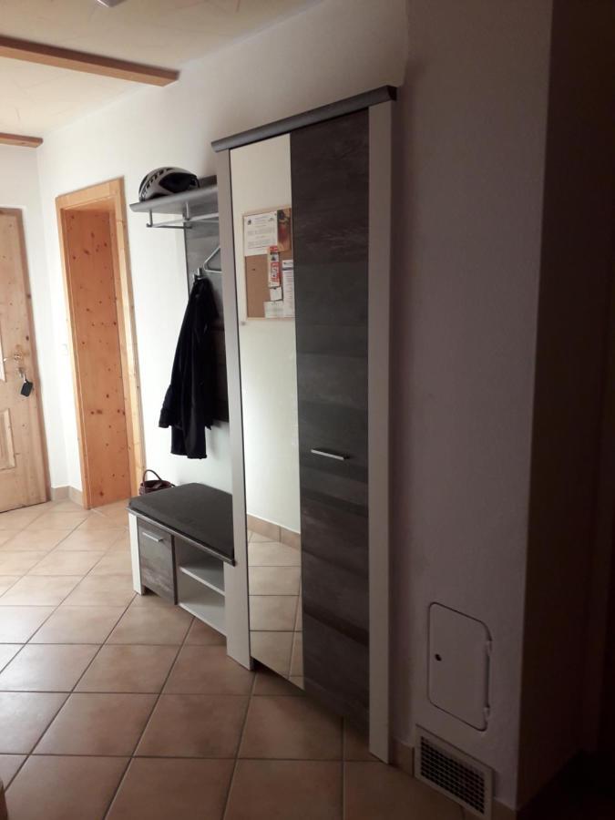 Haus-Claudia Appartement Viehhofen Buitenkant foto